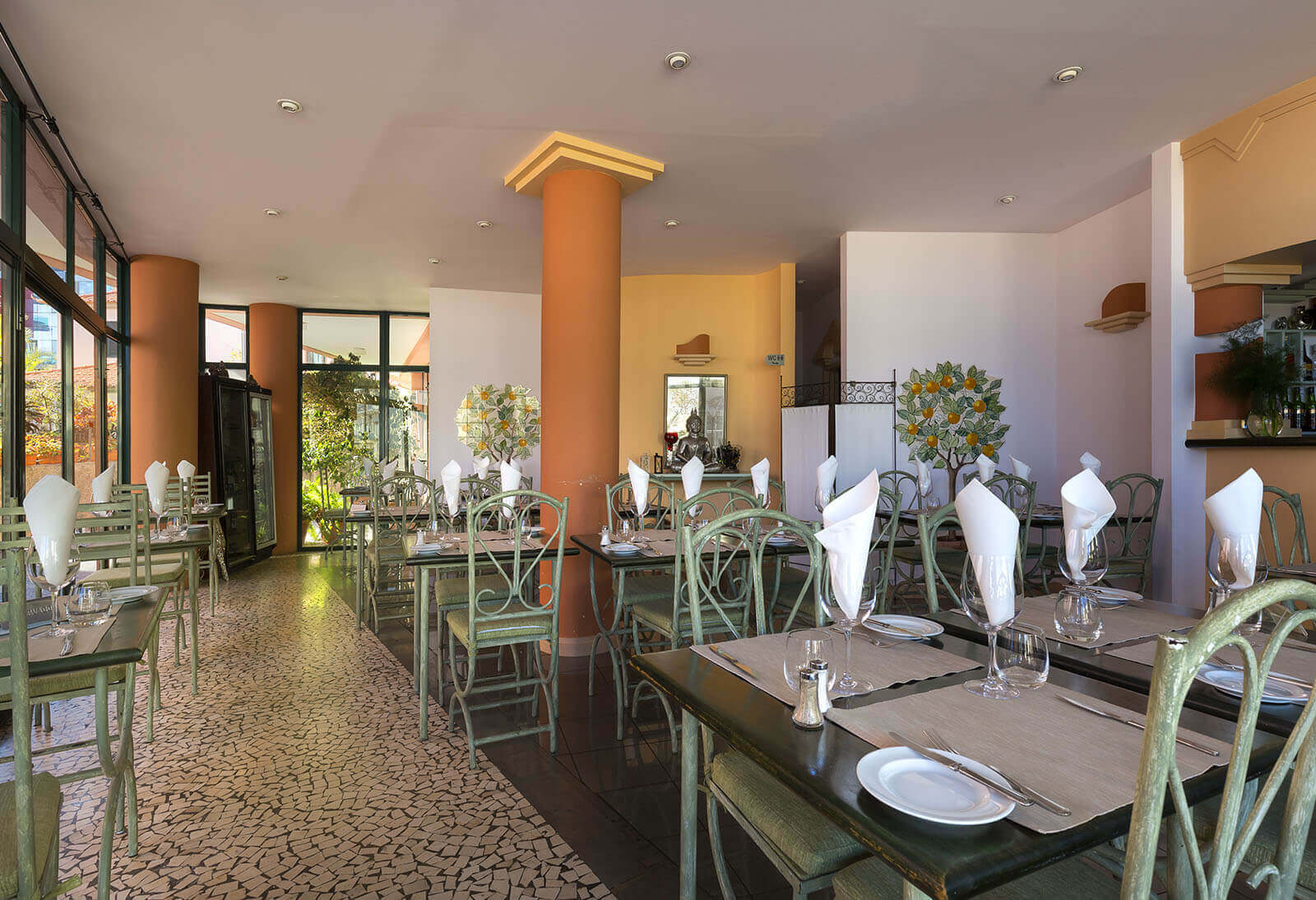 Bernini's Restaurant